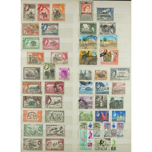 18 - COLLECTIONS & ACCUMULATIONS WORLD ACCUMULATION IN THREE BOXES incl. a Great Britain collection in al... 