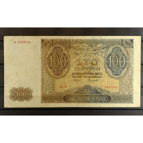 10 - POLISH BANKNOTES 1916-1941 small hoard, includes 1916 100m, 1919-1922 50mm, 1000m, 5000m & 10000m is... 