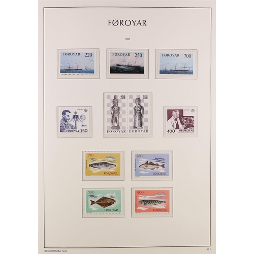 91 - COLLECTIONS & ACCUMULATIONS ALAND & FAROE ISLANDS never hinged mint collections in Lindner hingeless... 