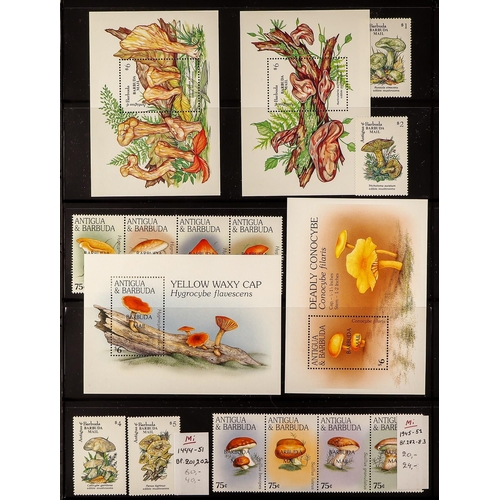 10 - TOPICALS FUNGI NIGER 1985-2014 never hinged mint topical collection, incl. 1991 both perf & imperf m... 