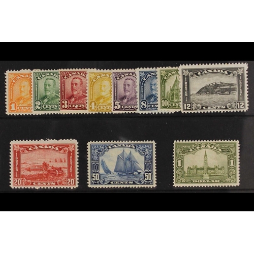 115 - CANADA 1928-29 set, SG 275/85, fine mint. Cat. £400. (11 stamps)