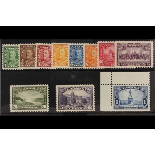 117 - CANADA 1935 Definitive set, SG 341/51, never hinged mint. Cat. £110. (11 stamps)