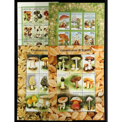 13 - TOPICALS MUSHROOMS (FUNGI) GUINEA 2001-2015 never hinged mint collection from 2001 m/s and blocks of... 