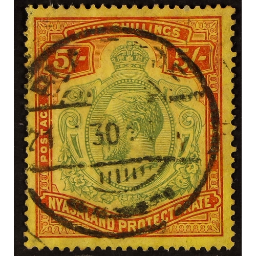 358 - NYASALAND 1921-33 5s green & red on yellow with BREAK IN LINES BELOW LEFT SCROLL variety, SG 112e, u... 