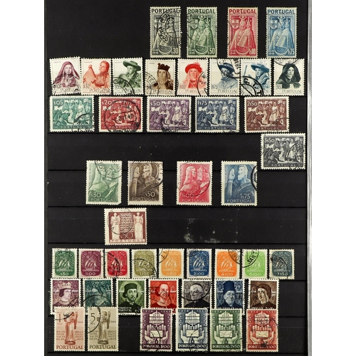 369 - PORTUGAL 1946-58 USED COLLECTION incl. 1946 Castles set, Bank of Portugal miniature sheet; 1947 Cost... 