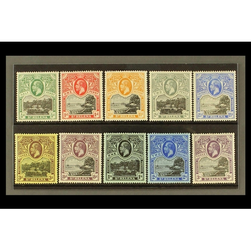 389 - ST HELENA 1912-16 Complete set, SG 72/81, fine mint. Cat. £150. (10 stamps)