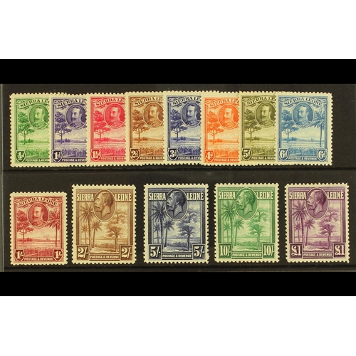 418 - SIERRA LEONE 1932 Pictorial set complete, SG 155/67, fine mint. Cat. £275. (13 stamps)