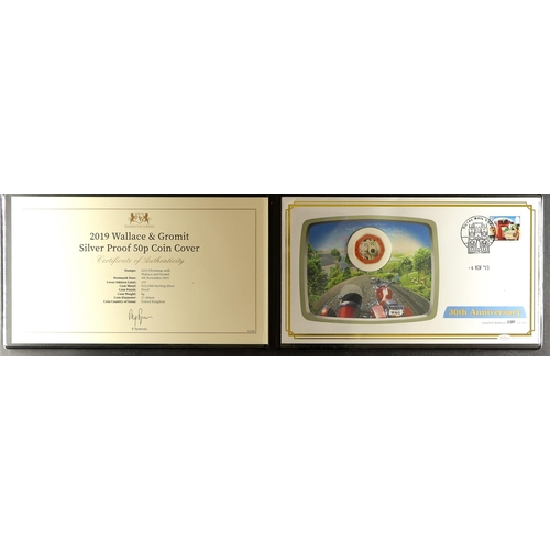 23 - COIN COVERS 2019 Wallace and Gromit 50p Gold Proof coin cover. Weight ½ OZ (15.5g), 22 carat gold. T... 