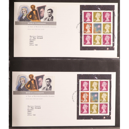 673 - GB.ELIZABETH II 1978 - 2002 PRESENTATION PACKS AND FDCs in binders. Mainly arranged in pack and corr... 