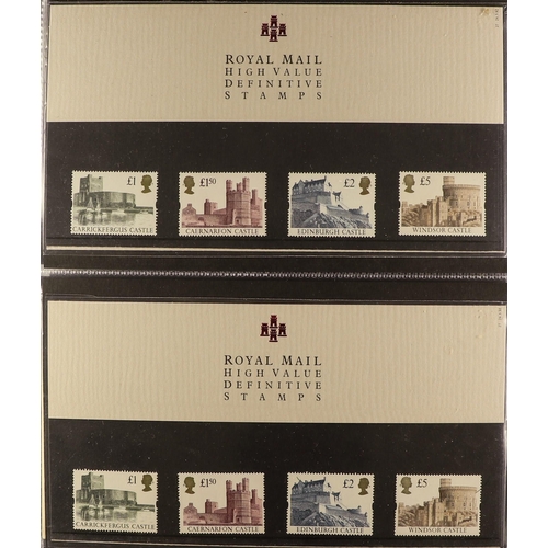 701 - GB.ELIZABETH II DEFINITIVE PRESENTATION PACKS in binder. Mainly the elliptical packs but also earlie... 