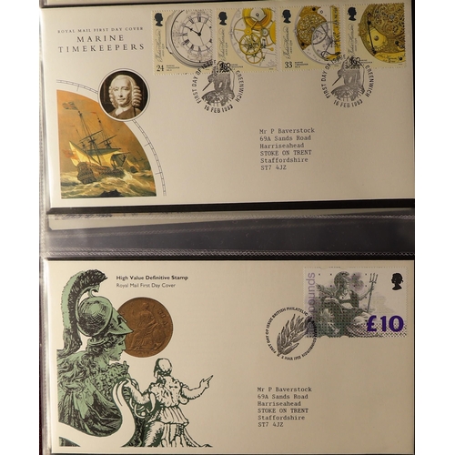 744 - GB.FIRST DAY COVERS 1986-2011 collection of Bureau covers displayed in six Royal Mail cover albums, ... 