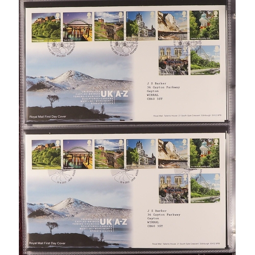 745 - GB.FIRST DAY COVERS 1988-2017 a clean collection in seven Royal Mail cover albums. (+/- 400 covers)