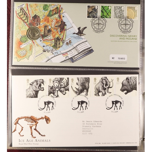 746 - GB.FIRST DAY COVERS 1996-2009 collection in six Royal Mail cover albums, incl. some coin covers (30+... 