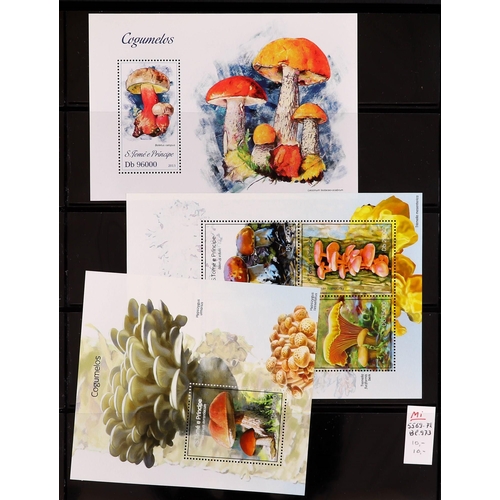 93 - TOPICALS FUNGI OF ST THOMAS & PRINCE ISLANDS 1984-2014 never hinged mint collection incl. 1984 set &... 