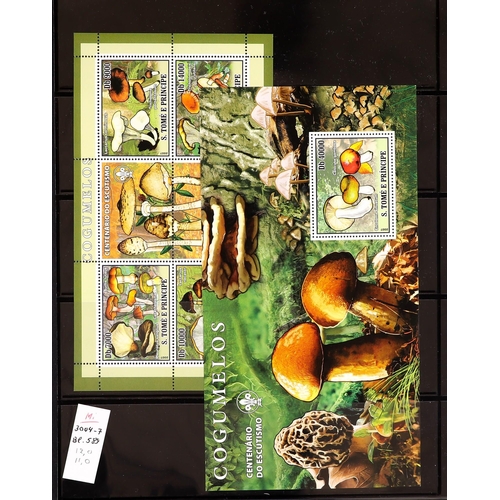 93 - TOPICALS FUNGI OF ST THOMAS & PRINCE ISLANDS 1984-2014 never hinged mint collection incl. 1984 set &... 