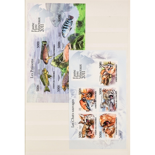 135 - TOPICALS FAUNA COMORES 2011 IMPERF ISSUES eleven different complete sets of 5 imperf mini-sheets, pl... 