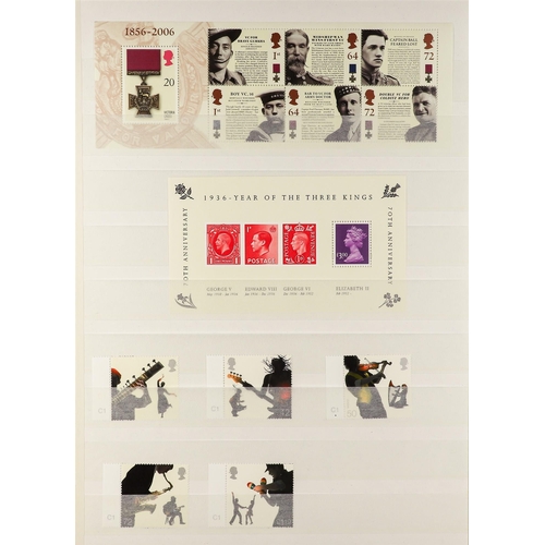 1391 - GB.ELIZABETH II 2002 - 2011 collection of commemorative stamp sets and miniature sheets in two stock... 