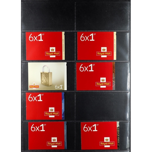 1401 - GB.ELIZABETH II BOOKLET COLLECTION. Small selection. Mainly recent and includes bar-coded booklet. F... 