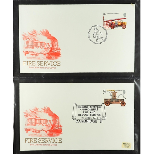 1452 - GB.FIRST DAY COVERS 1967 - 1990s GB collection of approximately 465 covers in 6 albums. Good range o... 