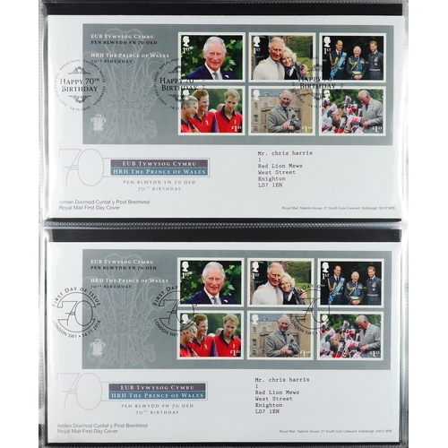 1453 - GB.FIRST DAY COVERS 1974 - 2018 COMMEMORATIVES in 5 dedicated Royal Mail albums. The collection is s... 