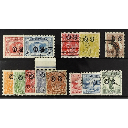 211 - AUSTRALIA OFFICIALS 1931-33 overprinted 