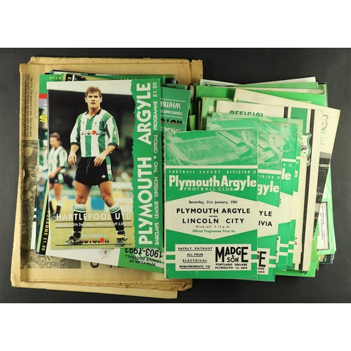 32 - FOOTBALL PROGRAMMES. ONE PER SEASON. PLYMOUTH - READING. 1960 ONWARDS. Comprising of Plymouth 1960-1... 