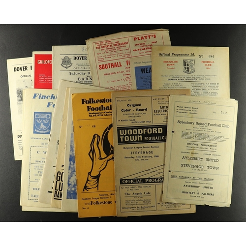 41 - FOOTBALL PROGRAMMES: NON LEAGUE 1940s - 1970s. Comprising of the following approximate amounts: 40s ... 