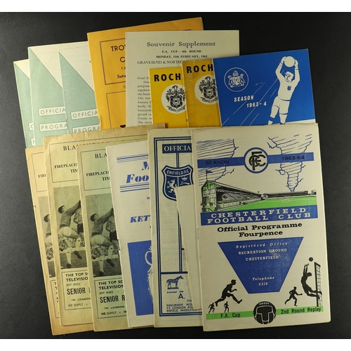 44 - FOOTBALL PROGRAMMES. NON LEAGUE IN FAC 1950s and 1960s 1st round proper onwards. Comprising of 1950s... 