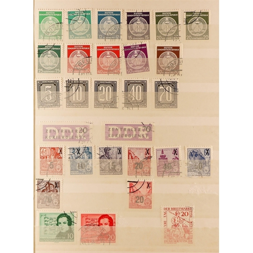 491 - GERMANY ACCUMULATION in five stockbooks and on pages, incl. Inflation issues in mint blocks, East an... 