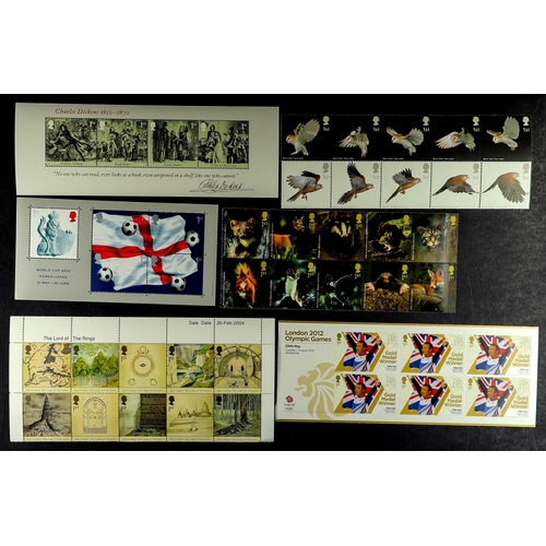 1035 - GB.ELIZABETH II 1ST CLASS STAMPS. An array of commemorative stamps with an odd definitive. Face valu... 