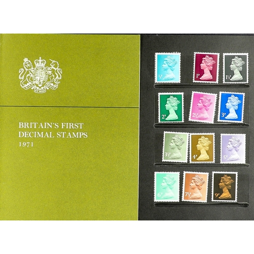 1047 - GB.ELIZABETH II DEFINITIVE PRESENTATION PACKS. Small selection of Machins, Castles and Regionals fro... 