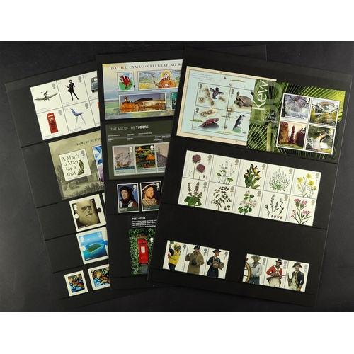 1067 - GB.ELIZABETH II ROYAL MAIL YEAR PACKS 1985-2010 complete run in albums, Face valuer +/- £570.