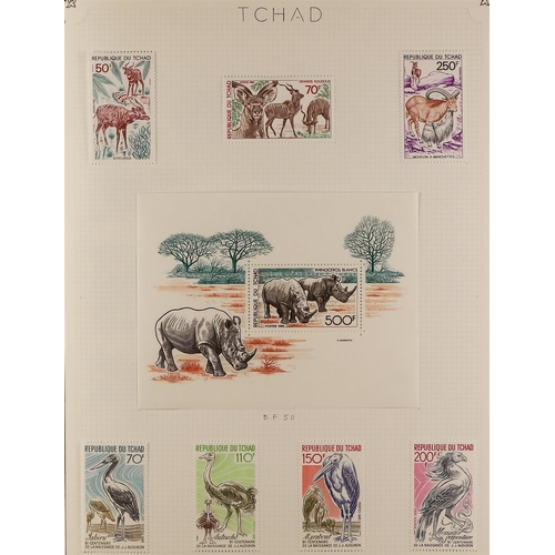 128 - TOPICALS WILDLIFE ON STAMPS mostly mint collection of all world 20th century issues in an album, wit... 