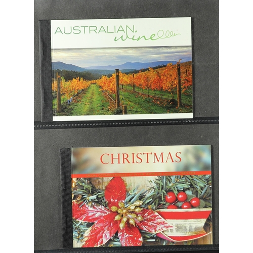 181 - AUSTRALIA 1997-2005 PRESTIGE BOOKLETS incl. both 2003 Greetings sets, with (Feb) set of 6 booklets (... 