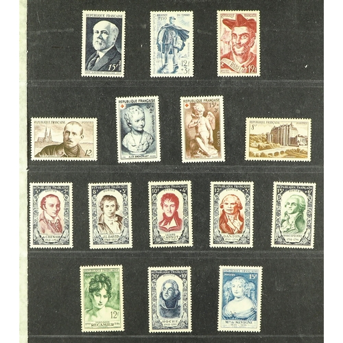 421 - FRANCE 1945-59 NEVER HINGED MINT COLLECTION seems to be COMPLETE incl. 1945-47 Marianne set, 1948 Ce... 