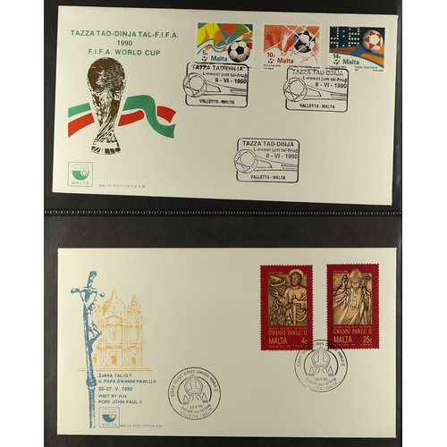 56 - COLLECTIONS & ACCUMULATIONS WORLD IN FOUR BOXES incl. much Malta incl. modern presentation packs, ye... 