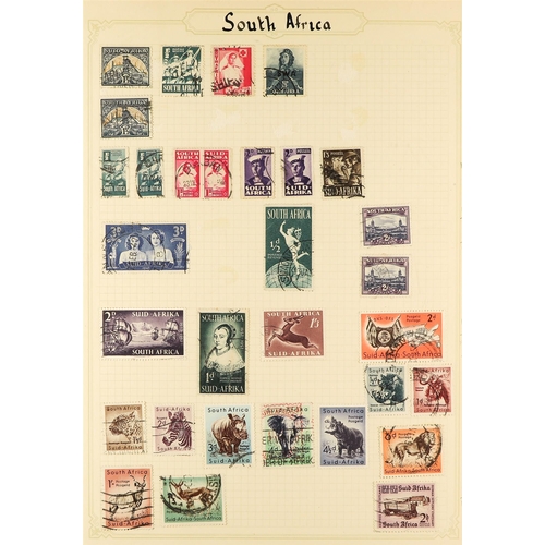 98 - COLLECTIONS & ACCUMULATIONS WORLD IN NINE OLD SPRING BACK ALBUMS mainly used with much pre. 1940 see... 