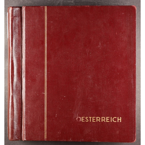 114 - AUSTRIA 1850-1970 COLLECTION of both mint and used issues in a Schaubek album, incl. Newspaper stamp... 