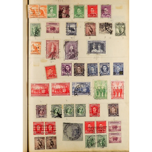 32 - COLLECTIONS & ACCUMULATIONS BRITISH EMPIRE an old time collection in two spring-back albums, with ve... 