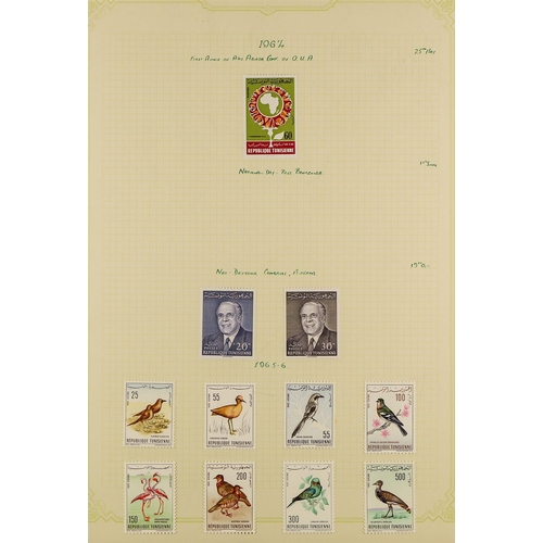 725 - TUNISIA 1966-92 MINT COLLECTION incl. 1965-66 Birds (Air) set, 1968-69 Flowers set, 1968 Animals set... 