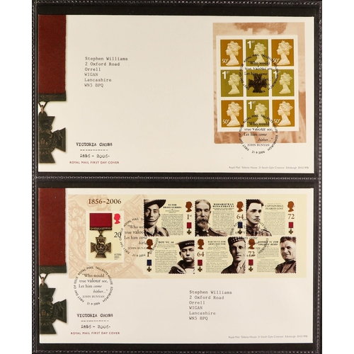 908 - GB.FIRST DAY COVERS 1992 - 2007 collection in 7 dedicated Royal Mail albums. Includes stamp sets, Ma... 