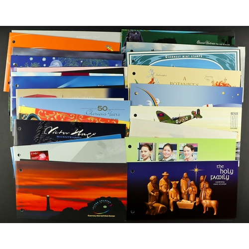 1078 - GB.ISLANDS GUERNSEY PRESENTATION PACKS. An all different collection from 1974-2008 with very few pac... 