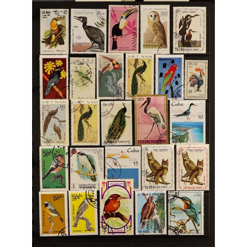 112 - COLLECTIONS & ACCUMULATIONS BIRDS ON STAMPS a world collection, largely 1960s-90s used issues. (+/- ... 