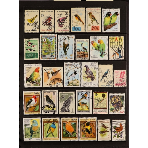 112 - COLLECTIONS & ACCUMULATIONS BIRDS ON STAMPS a world collection, largely 1960s-90s used issues. (+/- ... 