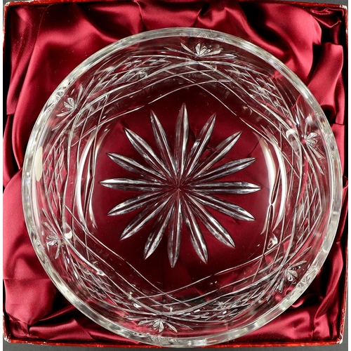 30 - LEAD CRYSTAL 20cm fruit bowl by Doulton International, set of 4 Jaffe Rose 11.5cm glasses and a set ... 