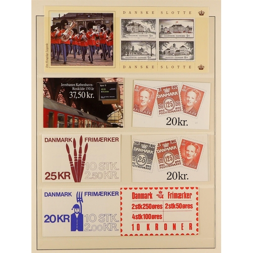 395 - DENMARK BOOKLETS 1940-2000's collection incl. 1940 Red cross, and continues through the 70s and 80s ... 