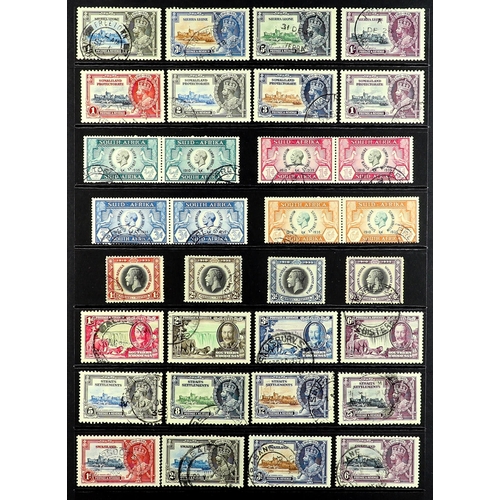 74 - COLLECTIONS & ACCUMULATIONS COMMONWEALTH 1935 SILVER JUBILEE OMNIBUS the complete series (incl. Egyp... 