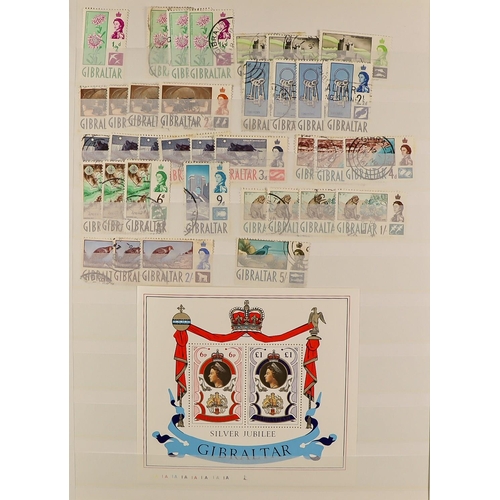 80 - COLLECTIONS & ACCUMULATIONS BRITISH COMMONWEALTH An extensive, mint & used range in 12 VOLUMES with ... 