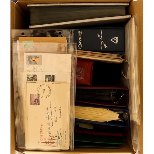 129 - COLLECTIONS & ACCUMULATIONS WORLD COVERS. Modern range of covers and FDCs in albums, binders and loo... 