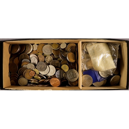 18 - SMALL COIN COLLECTION. includes approximately 196g of pre 1947 silver coins and 39g of pre 1920 silv... 